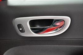 2013款标致307两厢1.6L手自一体舒适版