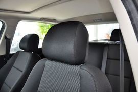 2013款标致307两厢1.6L手自一体舒适版