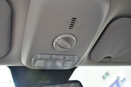 2013款标致307两厢1.6L手自一体舒适版