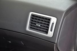 2013款标致307两厢1.6L手自一体舒适版