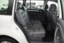 2013款大众途安1.4T手动舒适版5座