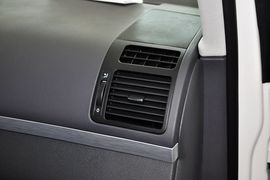 2013款大众途安1.4T手动舒适版5座
