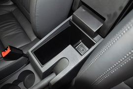 2013款大众途安1.4T手动舒适版5座