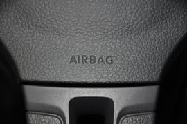 2013款大众途安1.4T手动舒适版5座