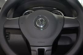 2013款大众途安1.4T手动舒适版5座