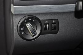 2013款大众途安1.4T手动舒适版5座