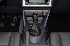 2013款大众途安1.4T手动舒适版5座