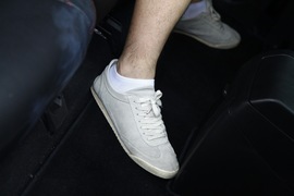 2014款比亚迪S6外出试驾