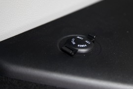 2014款比亚迪S6外出试驾