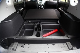 2014款比亚迪S6外出试驾