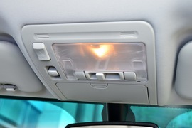 2014款比亚迪S6外出试驾