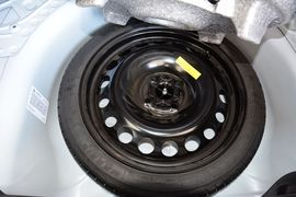   2014款雪佛兰爱唯欧两厢1.6L自动风尚版
