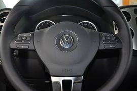 2013款大众途观1.8TSI手自一体两驱舒适版