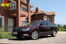 2009上海大众斯柯达昊锐试驾照片