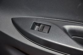 2014款丰田威驰1.3L自动型尚版