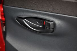 2014款丰田威驰1.3L自动型尚版
