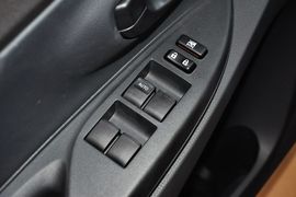 2014款丰田威驰1.3L自动型尚版