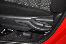2014款丰田威驰1.3L自动型尚版