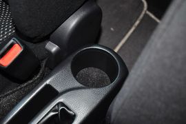 2014款丰田威驰1.3L自动型尚版