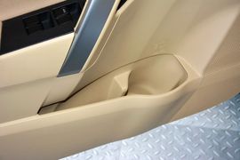 2014款丰田卡罗拉1.6L