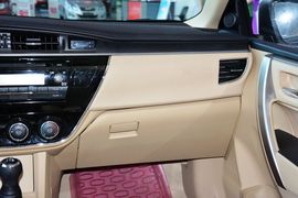 2014款丰田卡罗拉1.6L