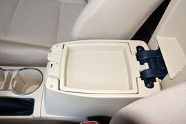 2014款丰田卡罗拉1.6L