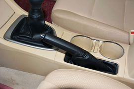 2014款丰田卡罗拉1.6L