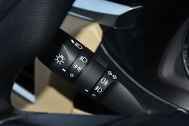 2014款丰田卡罗拉1.6L