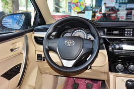 2014款丰田卡罗拉1.6L