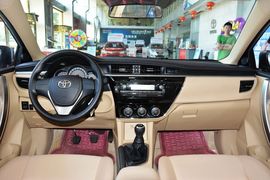 2014款丰田卡罗拉1.6L