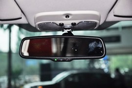 2014款Jeep指南者2.4L四驱豪华版
