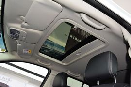 2014款Jeep指南者2.4L四驱豪华版