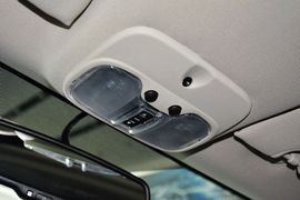 2014款Jeep指南者2.4L四驱豪华版