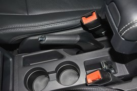 2014款Jeep指南者2.4L四驱豪华版