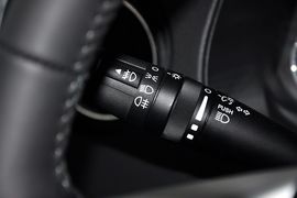 2014款Jeep指南者2.4L四驱豪华版