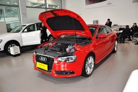 2014款奥迪A5双门45TFSI