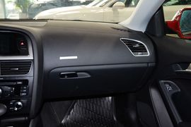 2014款奥迪A5双门45TFSI