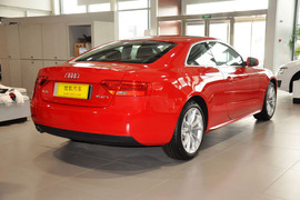 2014款奥迪A5双门45TFSI