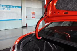 2014款丰田威驰1.3L自动型尚版