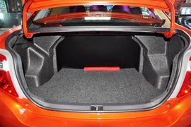 2014款丰田威驰1.3L自动型尚版