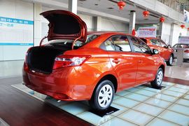 2014款丰田威驰1.3L自动型尚版