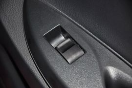 2014款丰田威驰1.3L自动型尚版
