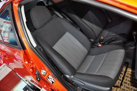 2014款丰田威驰1.3L自动型尚版