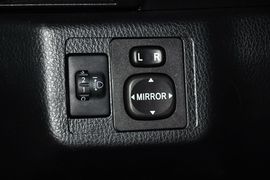 2014款丰田威驰1.3L自动型尚版