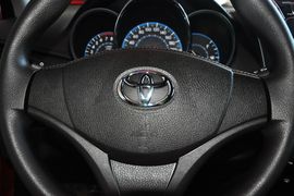 2014款丰田威驰1.3L自动型尚版