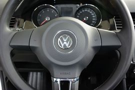 2014款大众宝来1.6L自动时尚型