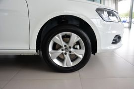2014款大众宝来1.6L自动时尚型