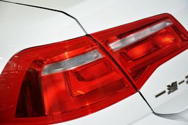 2014款大众宝来1.6L自动时尚型