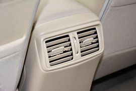 2014款日产奇骏2.0L