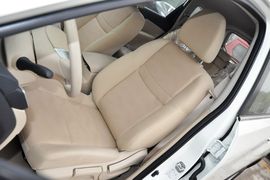 2014款日产奇骏2.0L